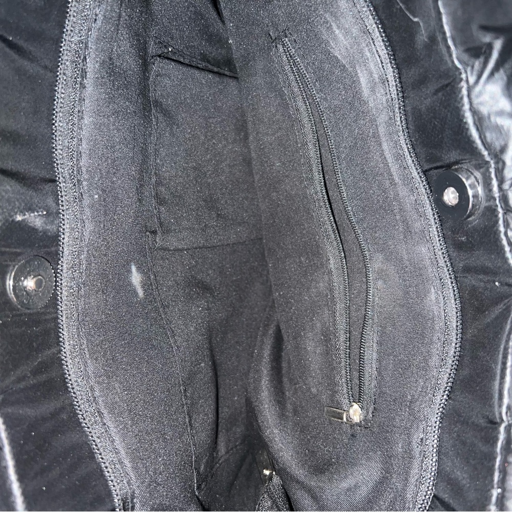 Black Puffer Tote Bag - Picture 3 of 8